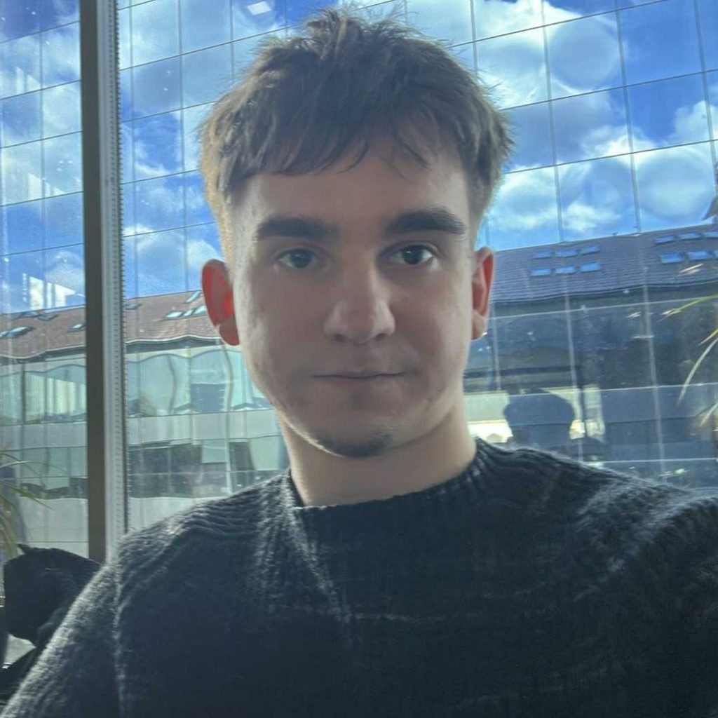 Komunikacija kitaip: kaip Lietuvos studentų sąjunga kuria ryšį su tūkstančiais jaunų lyderių
